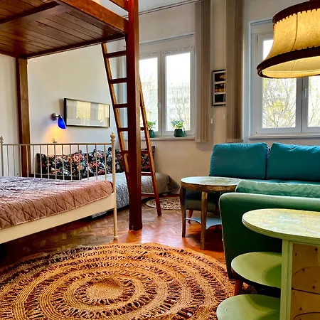 Apartment Cosy Art Flat At Downtown Budapest