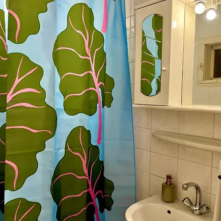 Apartment Cosy Art Flat At Downtown *